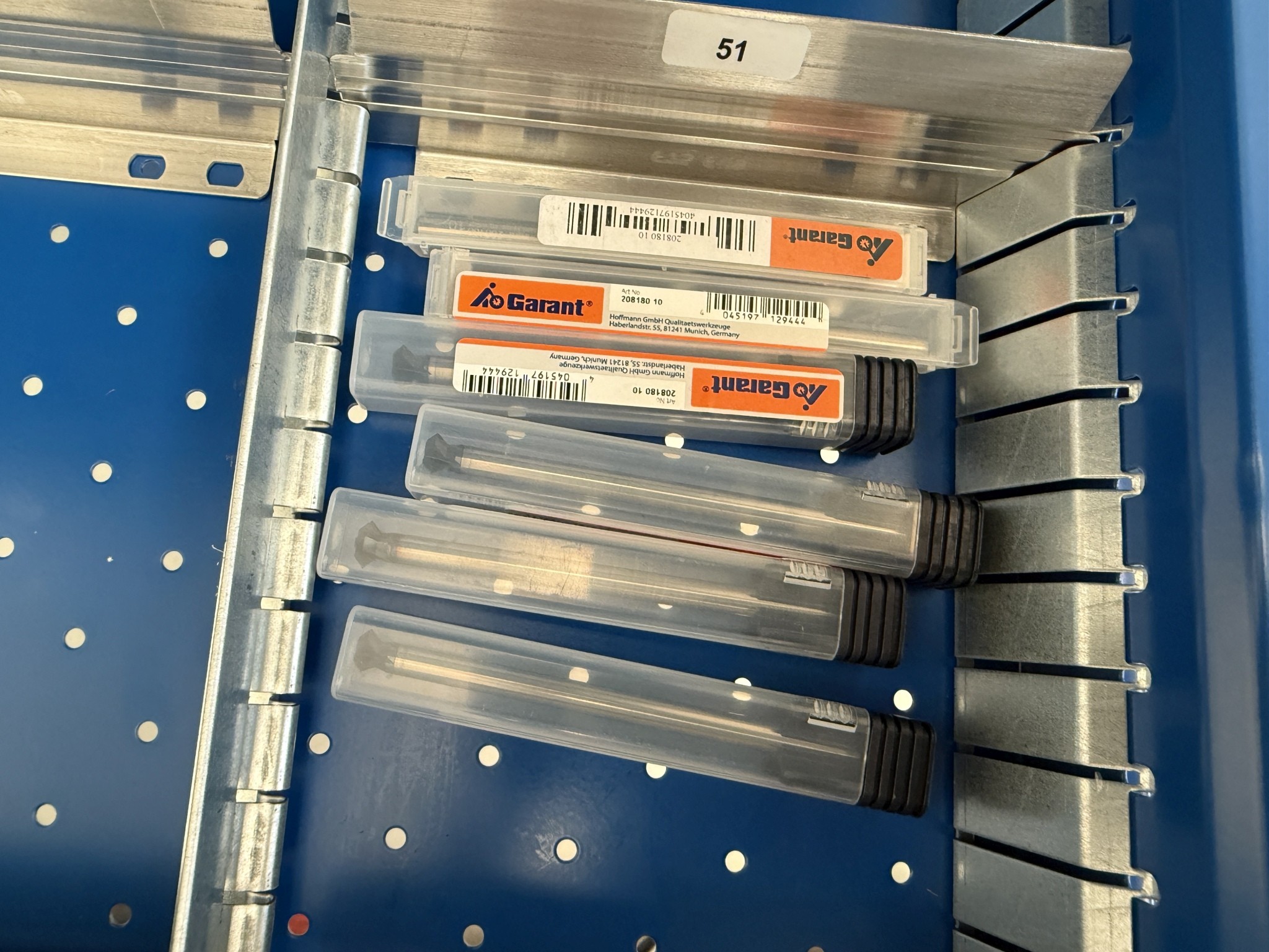 Cierre de un fabricante de herramientas-46