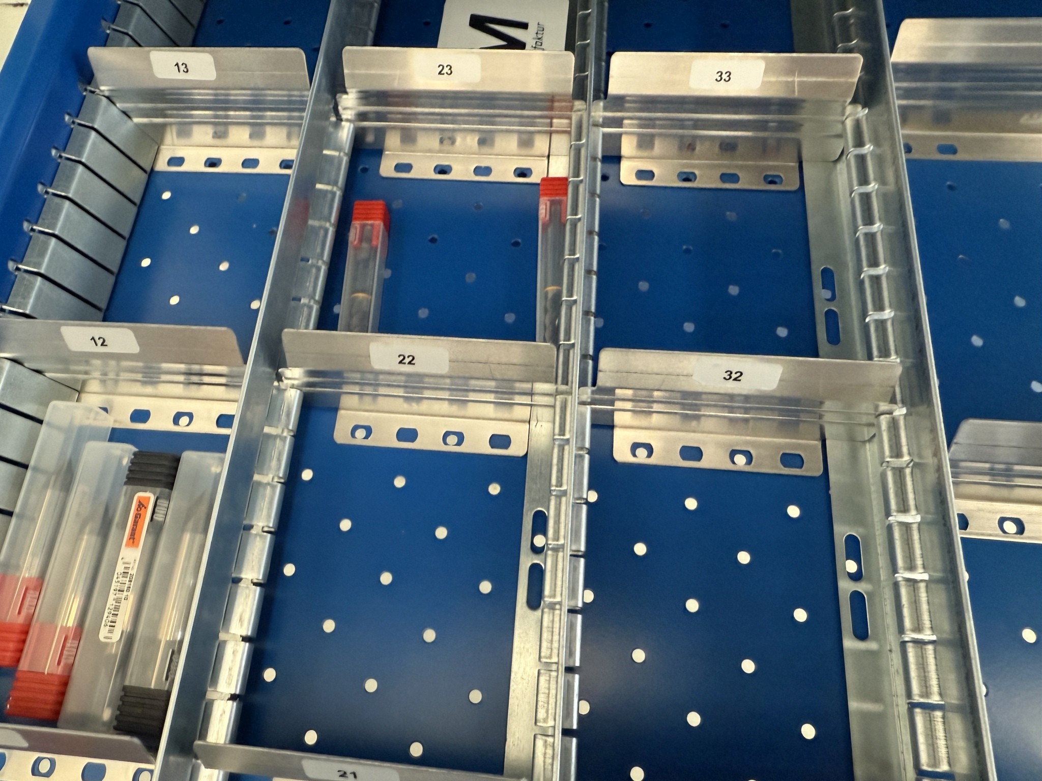 Cierre de un fabricante de herramientas-49