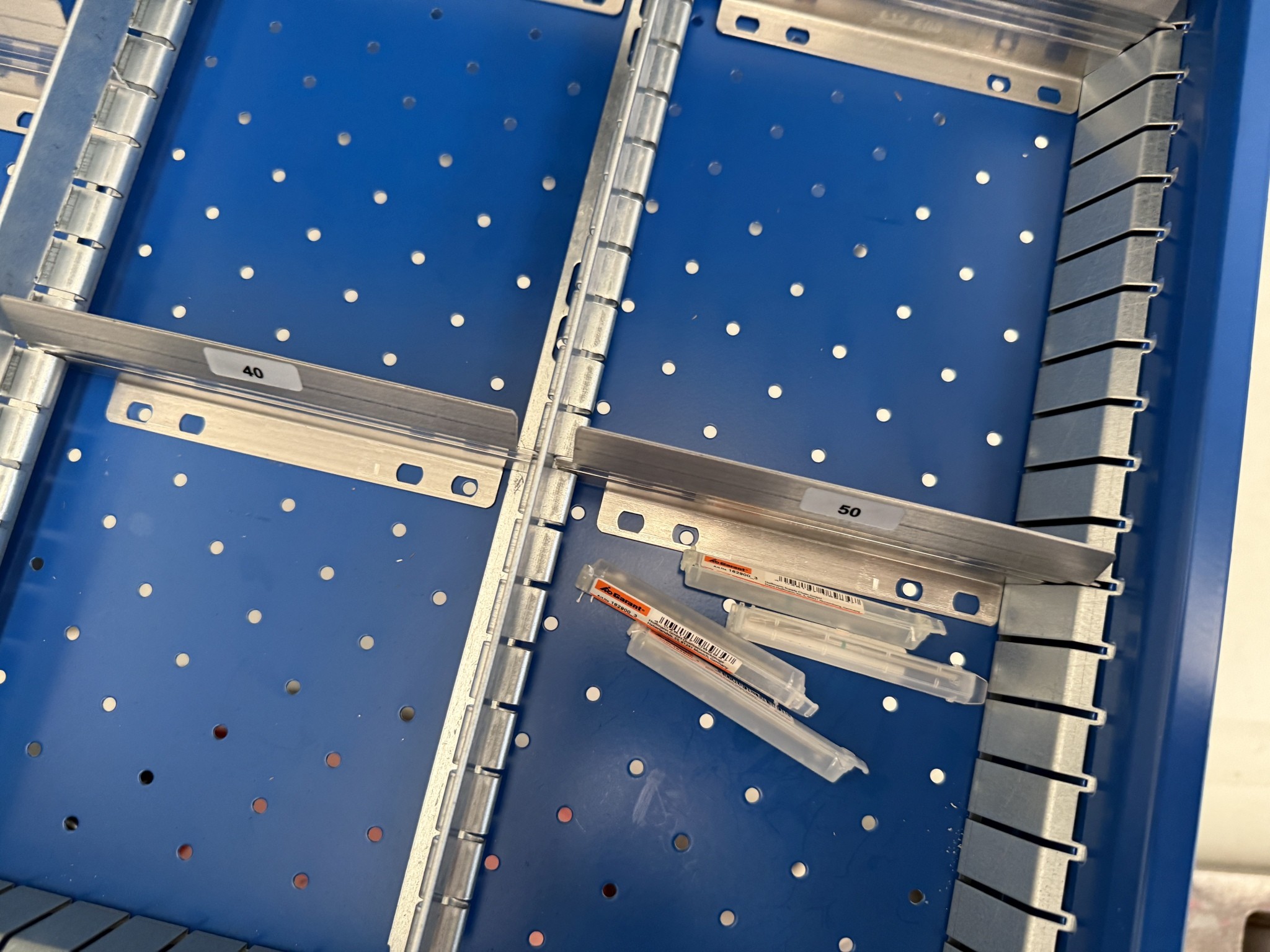 Cierre de un fabricante de herramientas-51