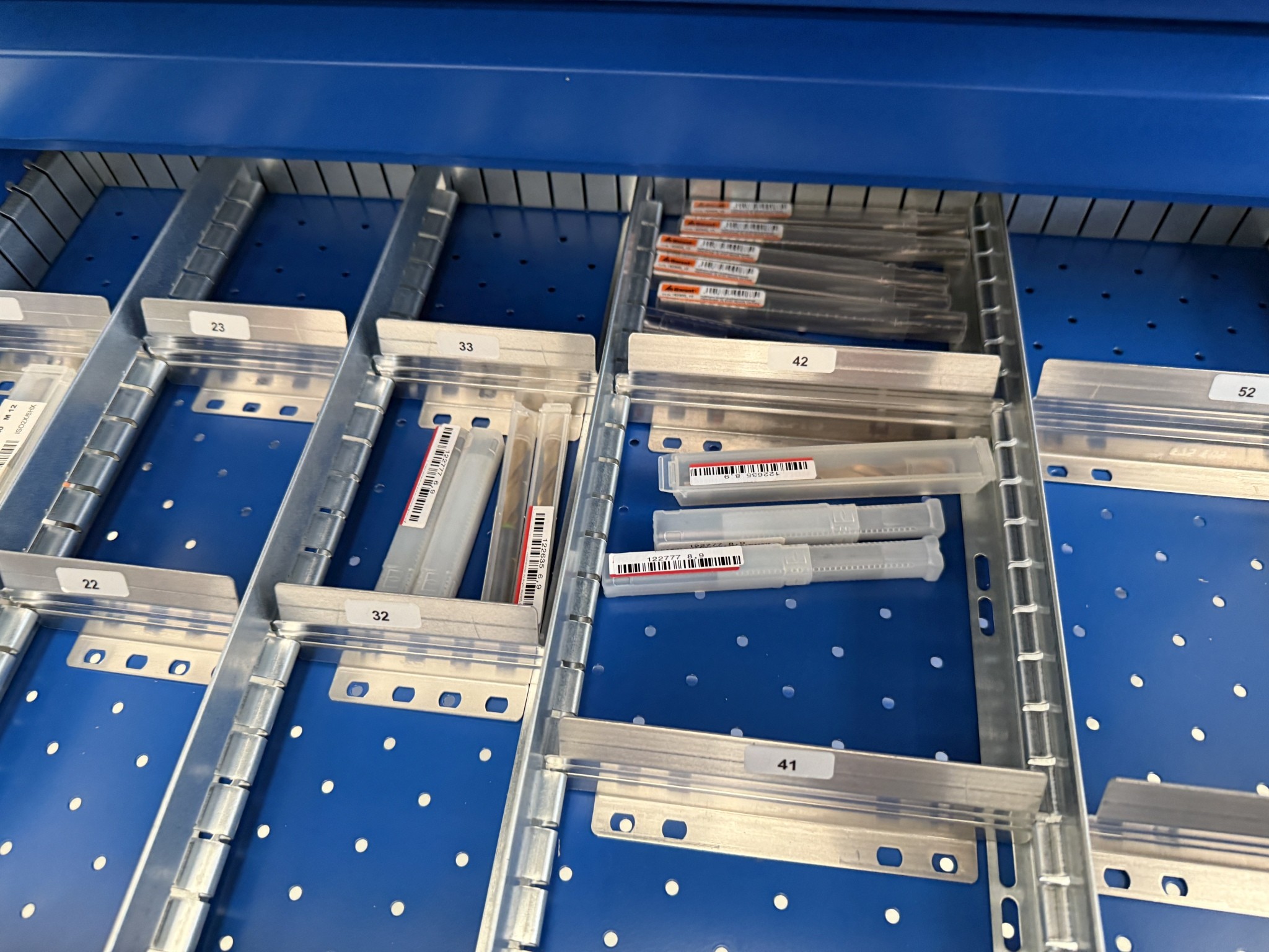 Cierre de un fabricante de herramientas-54