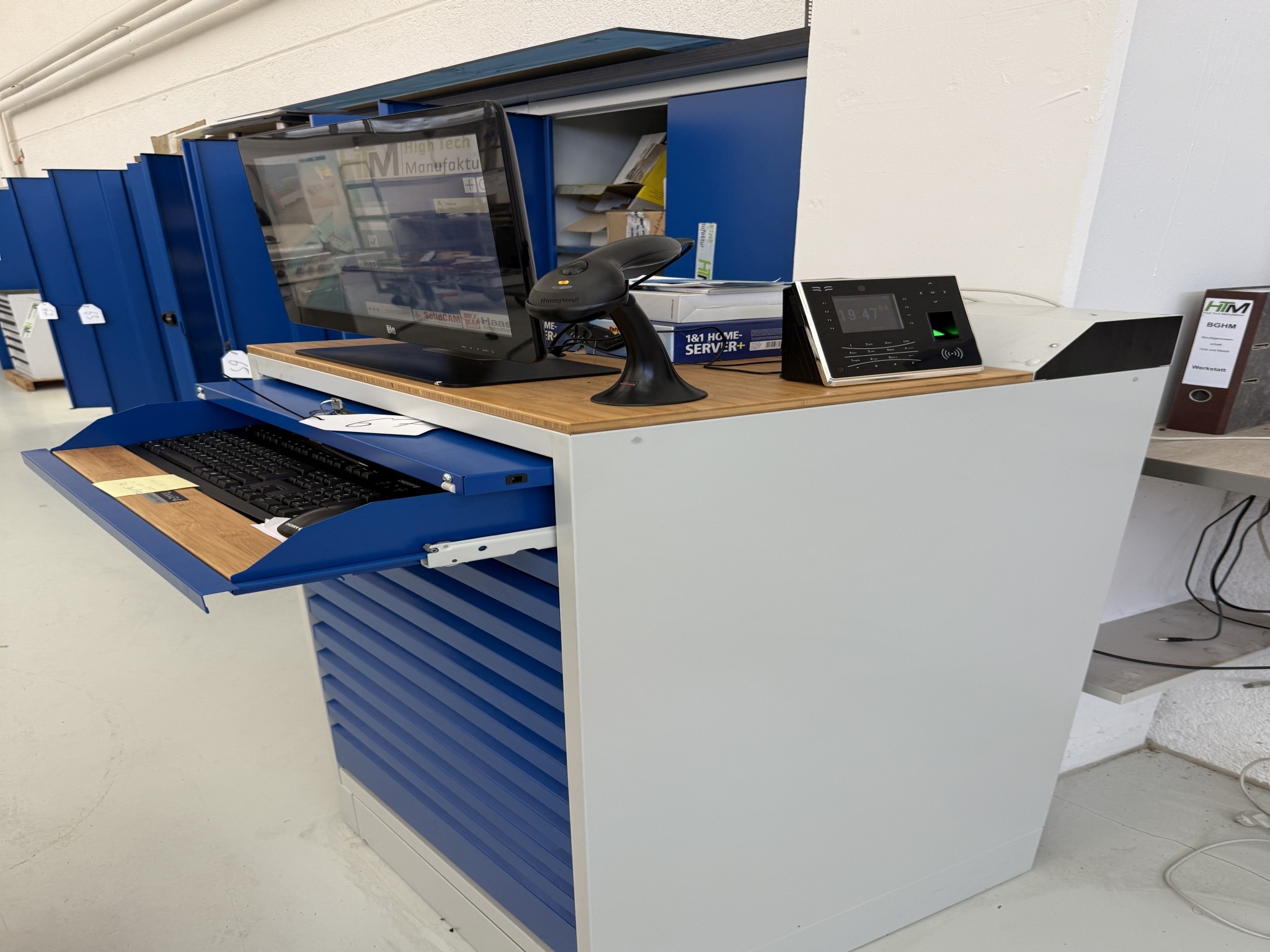 Cierre de un fabricante de herramientas-8