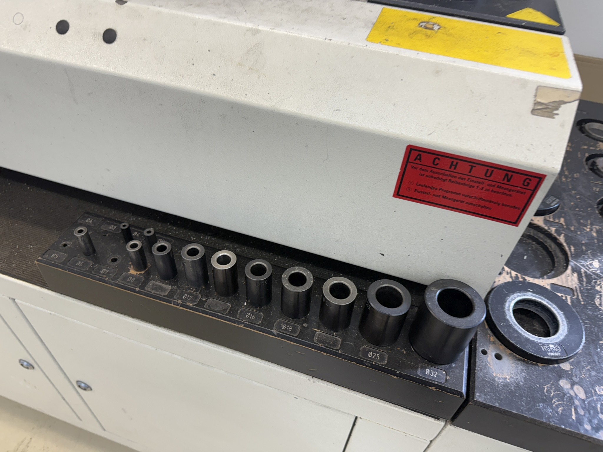 Cierre de un fabricante de herramientas-12