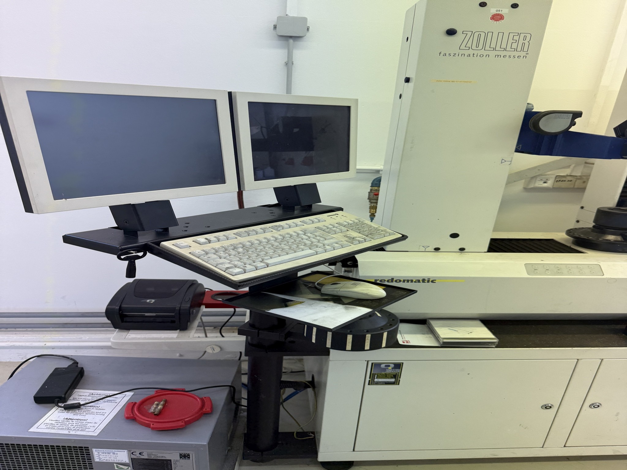 Cierre de un fabricante de herramientas-16