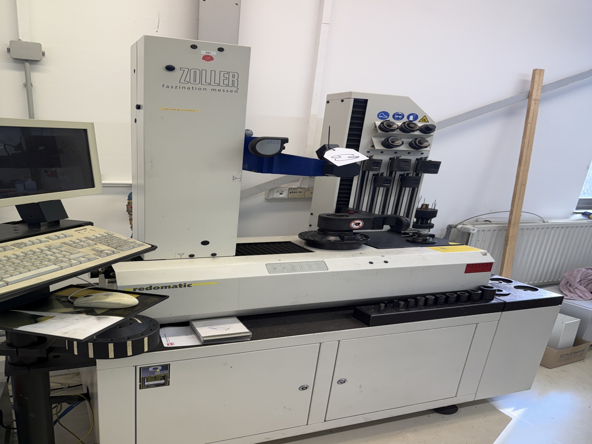 Cierre de un fabricante de herramientas-18