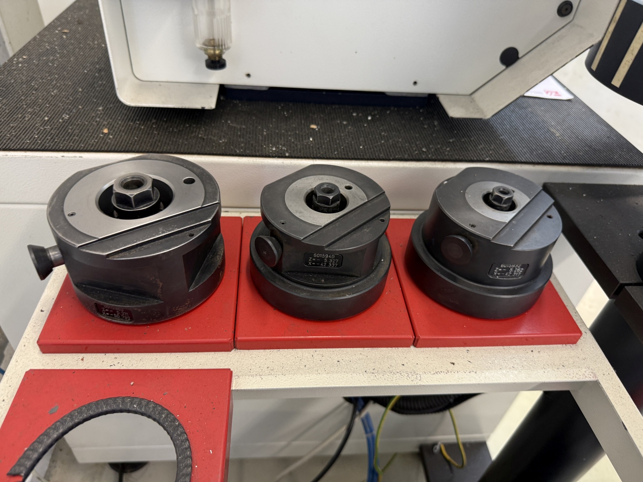 Cierre de un fabricante de herramientas-20