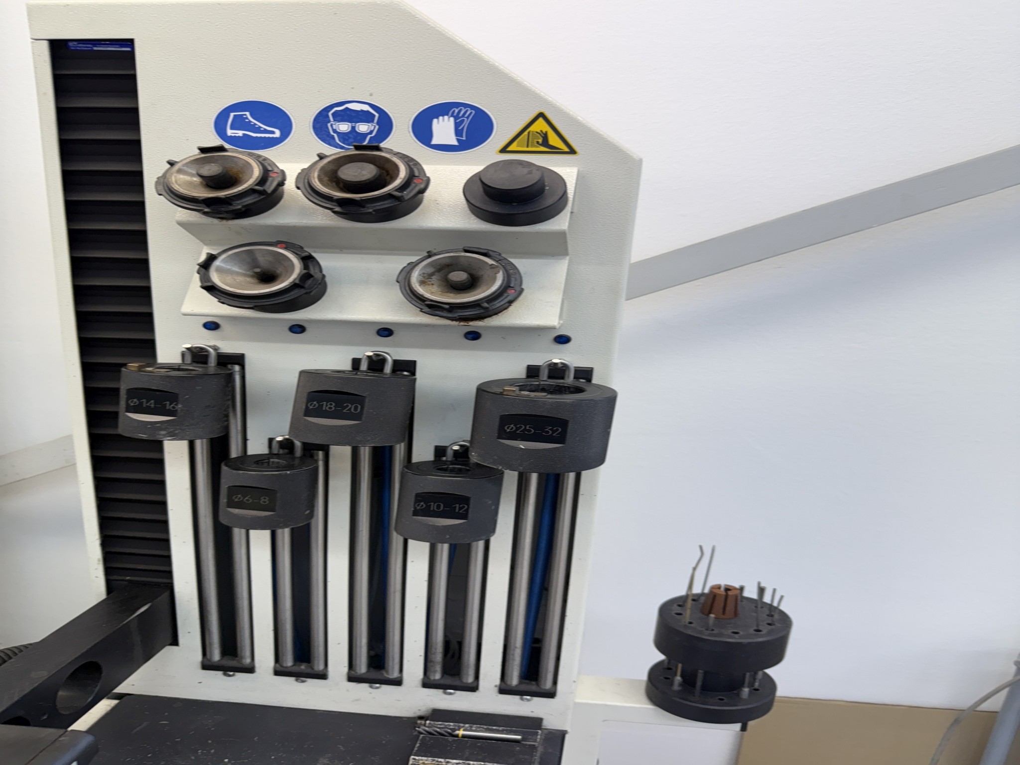 Cierre de un fabricante de herramientas-9