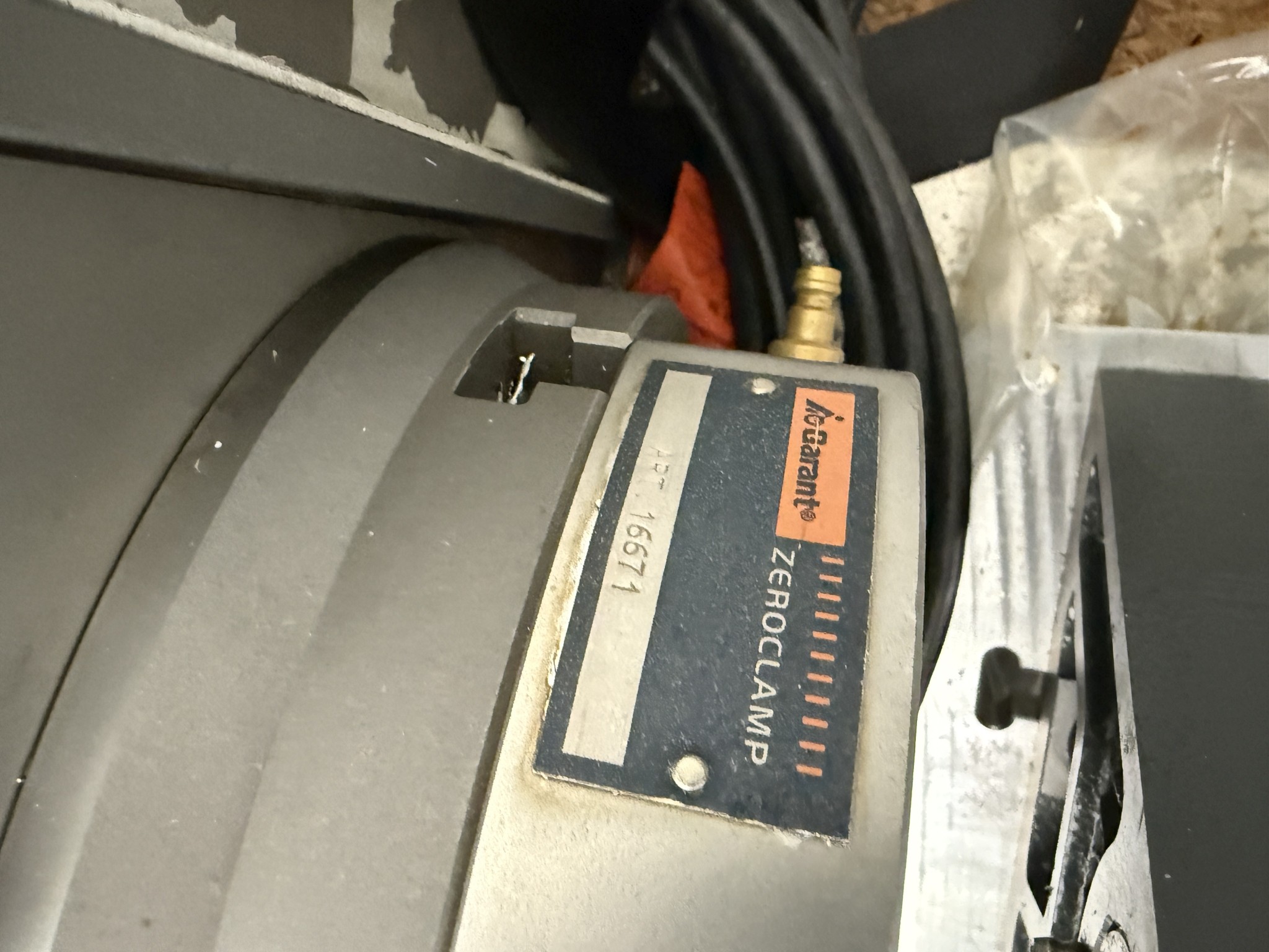 Fermeture d´un fabricant d´outils-8