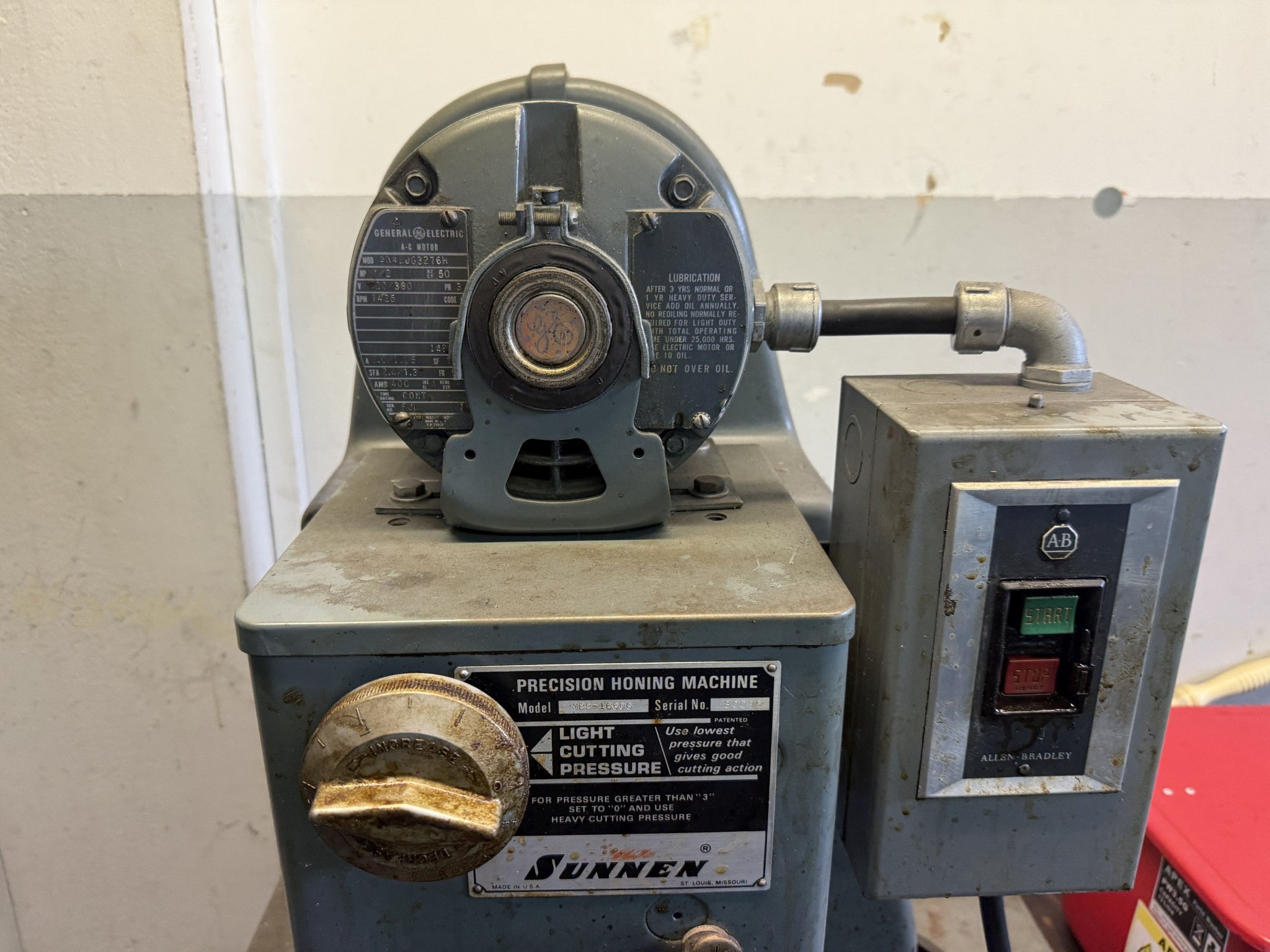 Cierre de un fabricante de herramientas-8