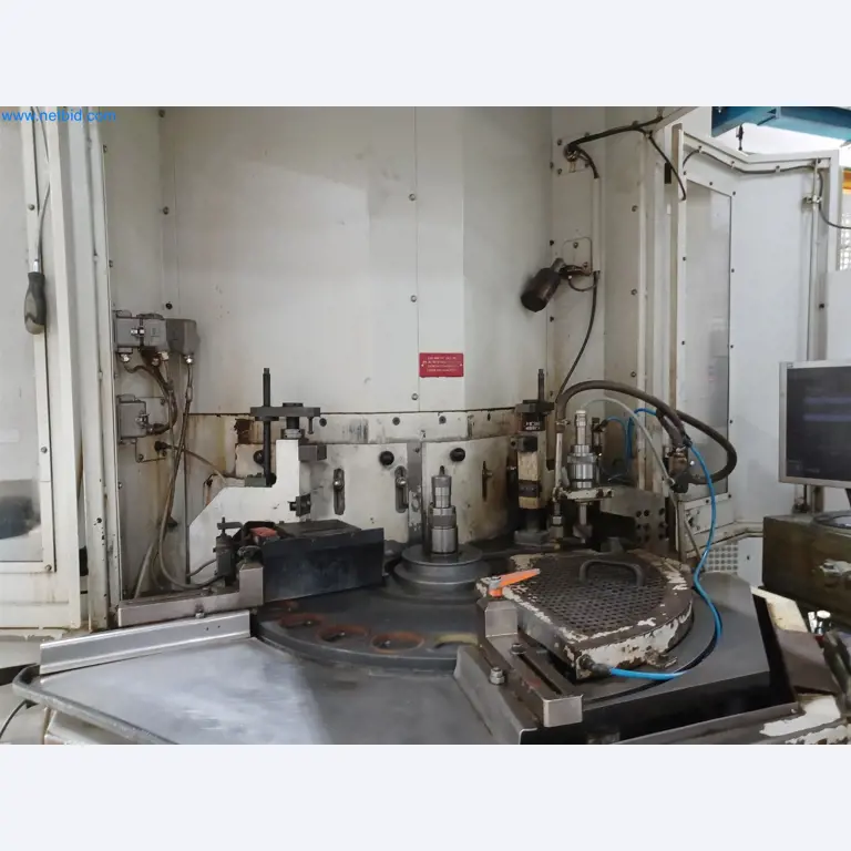 Machines for the production of stamped parts for the automotive industry, among others-8