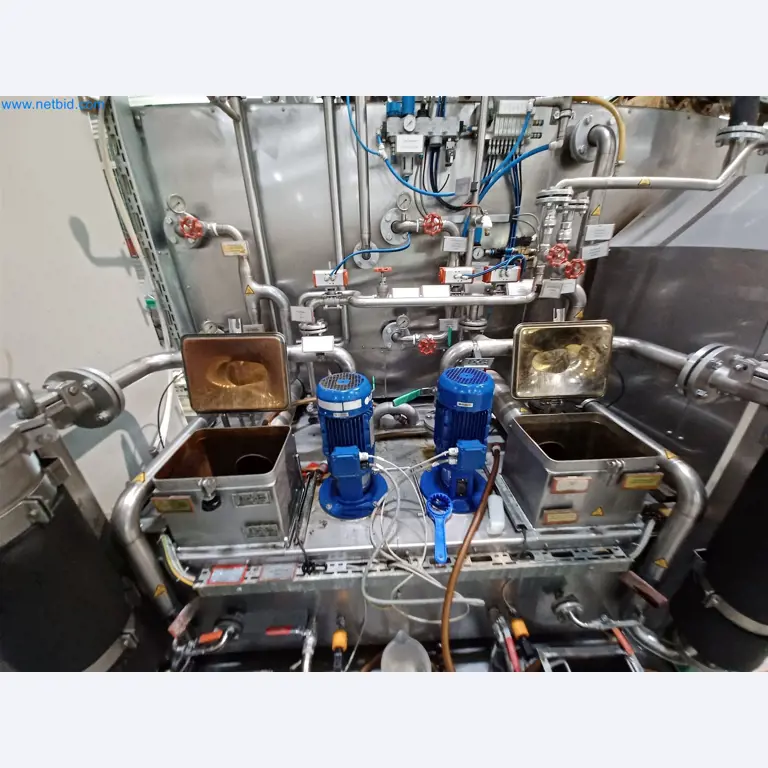 Stroji za proizvodnjo štancanih delov za avtomobilsko industrijo, med drugim-3