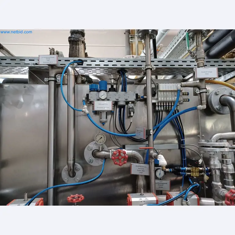 Stroji za proizvodnjo štancanih delov za avtomobilsko industrijo, med drugim-5