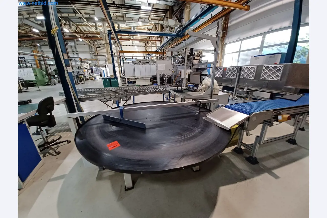 Máquinas para a produção de peças estampadas para a indústria automóvel, entre outras-1