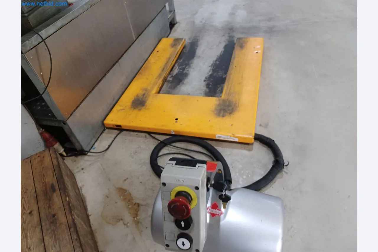 Maschinen zur Herstellung von Stanzteilen u.a. für die Automotiv-Branche-2