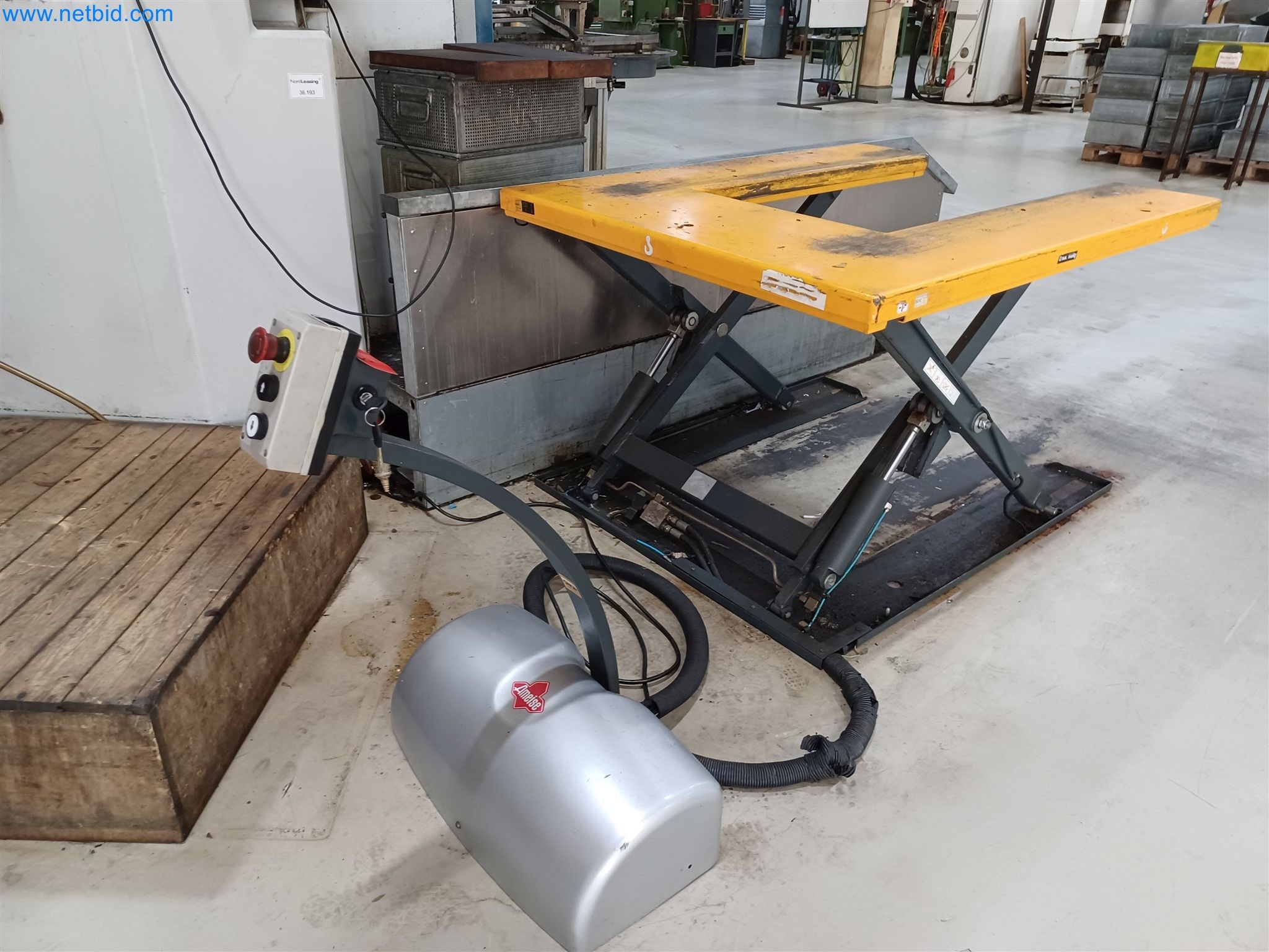 Maschinen zur Herstellung von Stanzteilen u.a. für die Automotiv-Branche-3