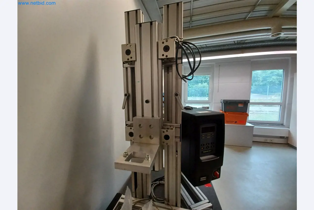 Maschinen zur Herstellung von Stanzteilen u.a. für die Automotiv-Branche-3