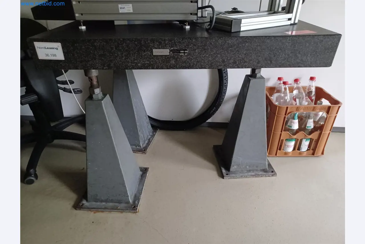 Maschinen zur Herstellung von Stanzteilen u.a. für die Automotiv-Branche-8