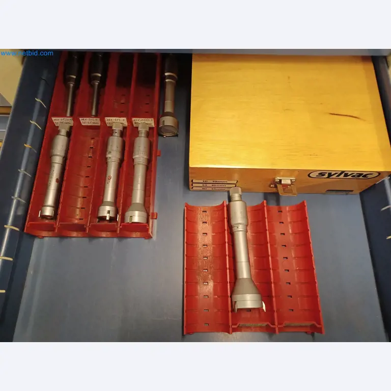 Máquinas para la producción de piezas estampadas para la industria del automóvil, entre otras-17