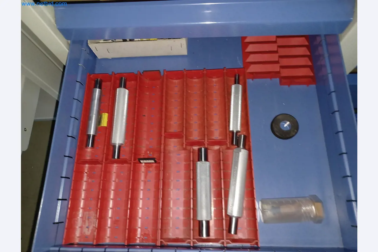 Máquinas para la producción de piezas estampadas para la industria del automóvil, entre otras-4