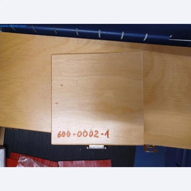 Máquinas para la producción de piezas estampadas para la industria del automóvil, entre otras-9