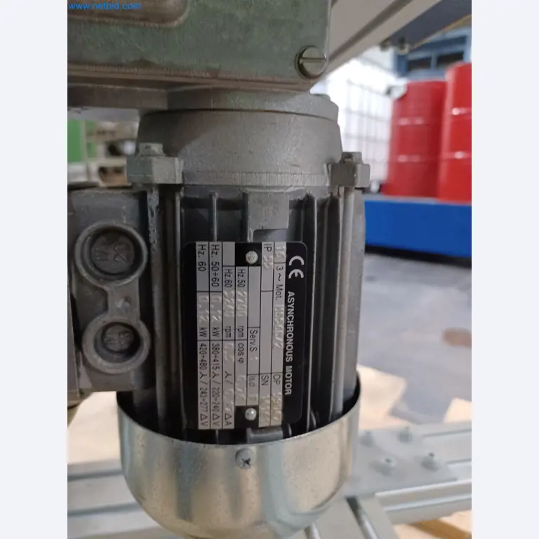 Machines voor de productie van gestanste onderdelen voor onder andere de auto-industrie-4