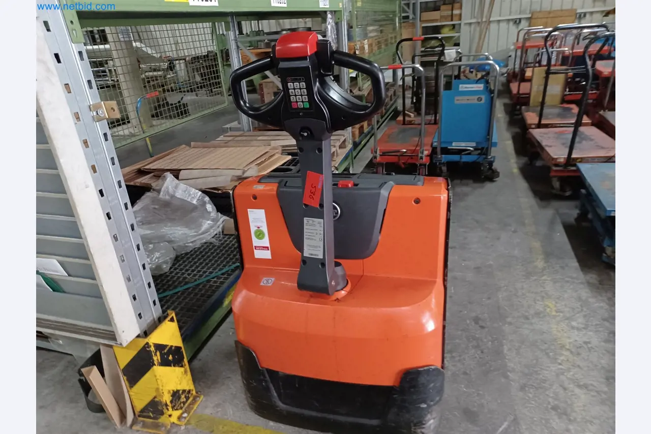 Machines for the production of stamped parts for the automotive industry, among others-1