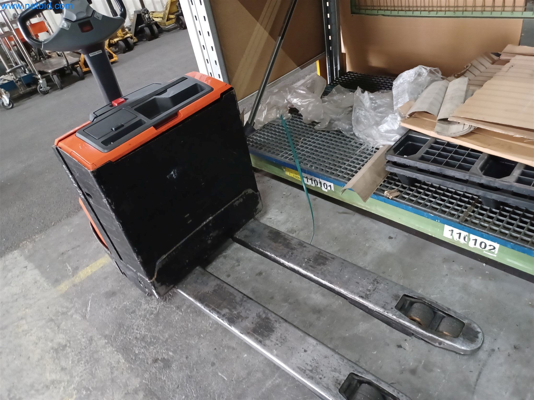 Machines for the production of stamped parts for the automotive industry, among others-3