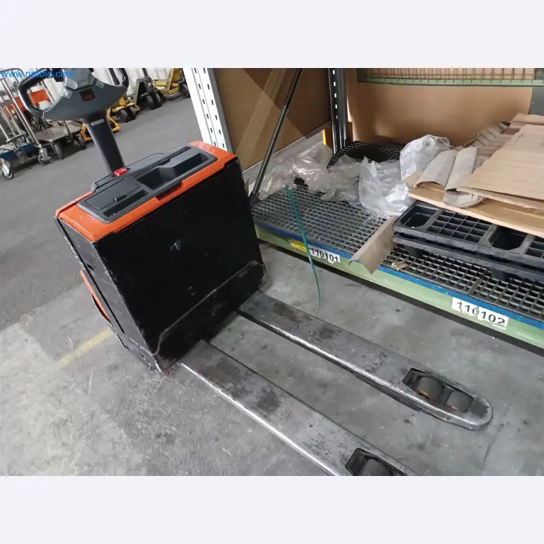 Machines for the production of stamped parts for the automotive industry, among others-3