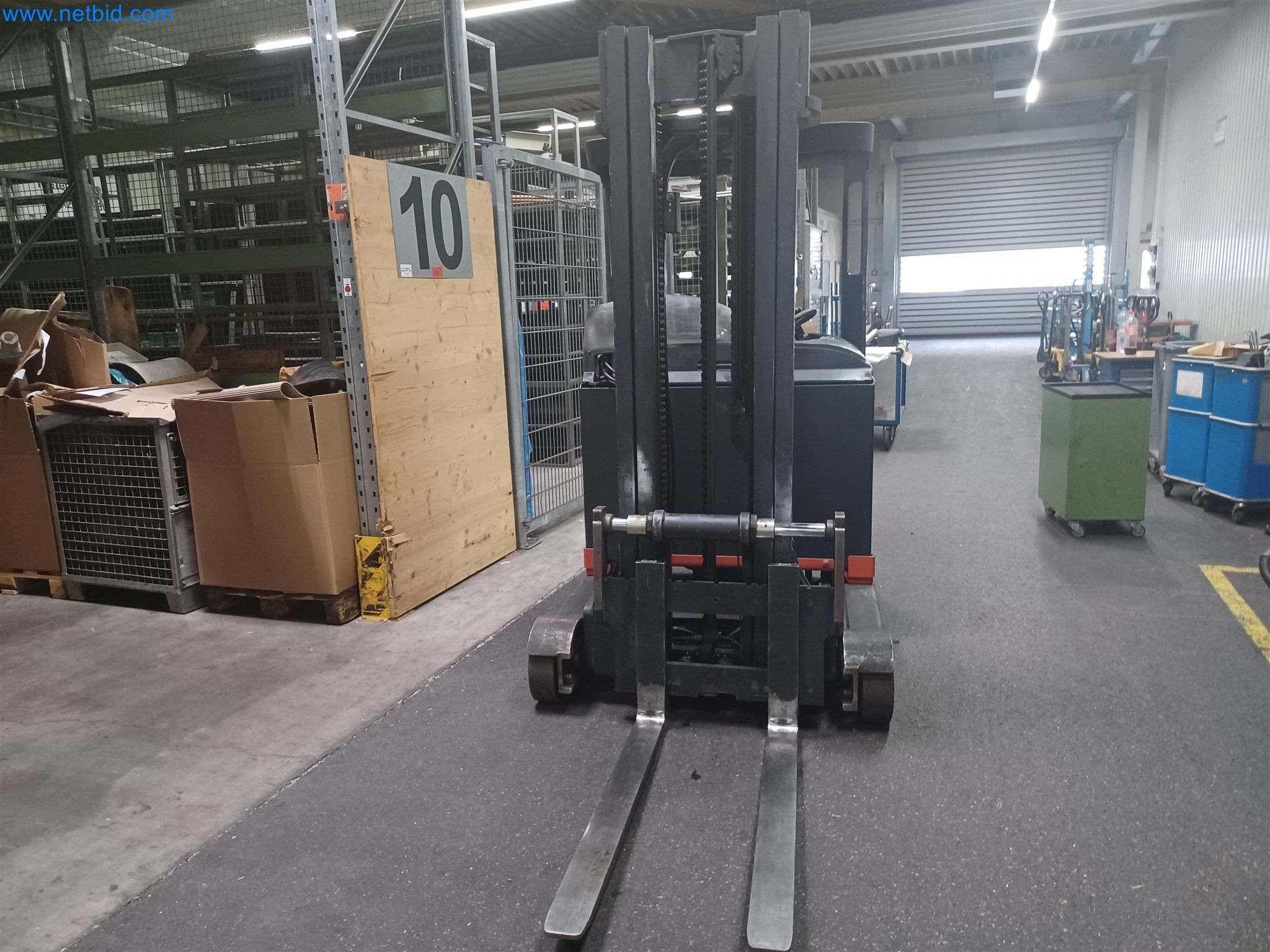 Machines for the production of stamped parts for the automotive industry, among others-4