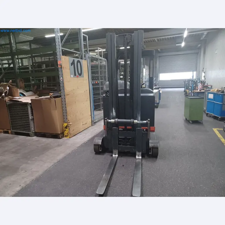 Machines for the production of stamped parts for the automotive industry, among others-4