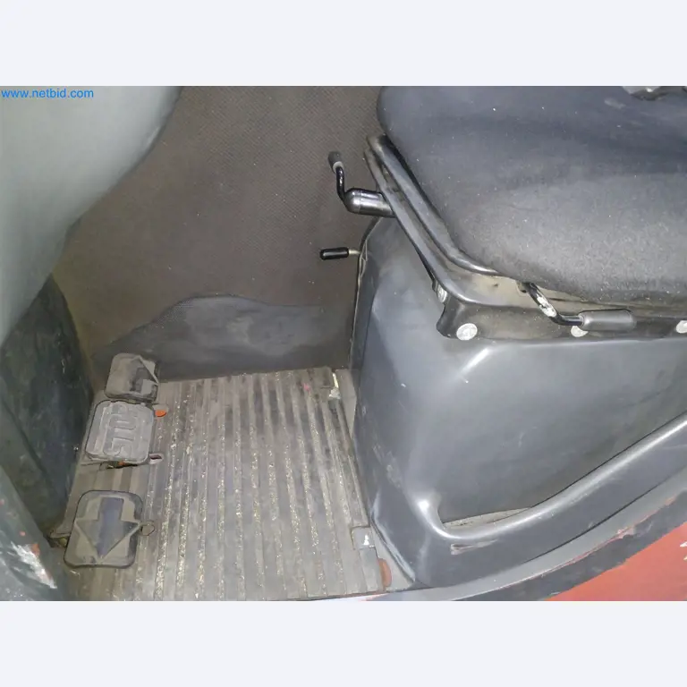 Machines for the production of stamped parts for the automotive industry, among others-8