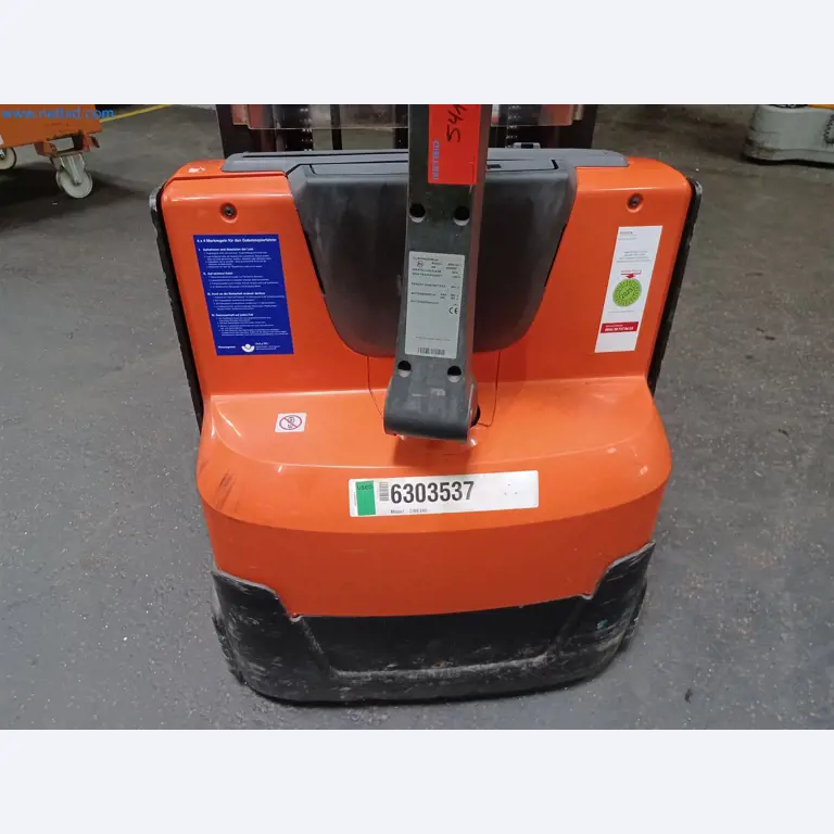 Machines for the production of stamped parts for the automotive industry, among others-1