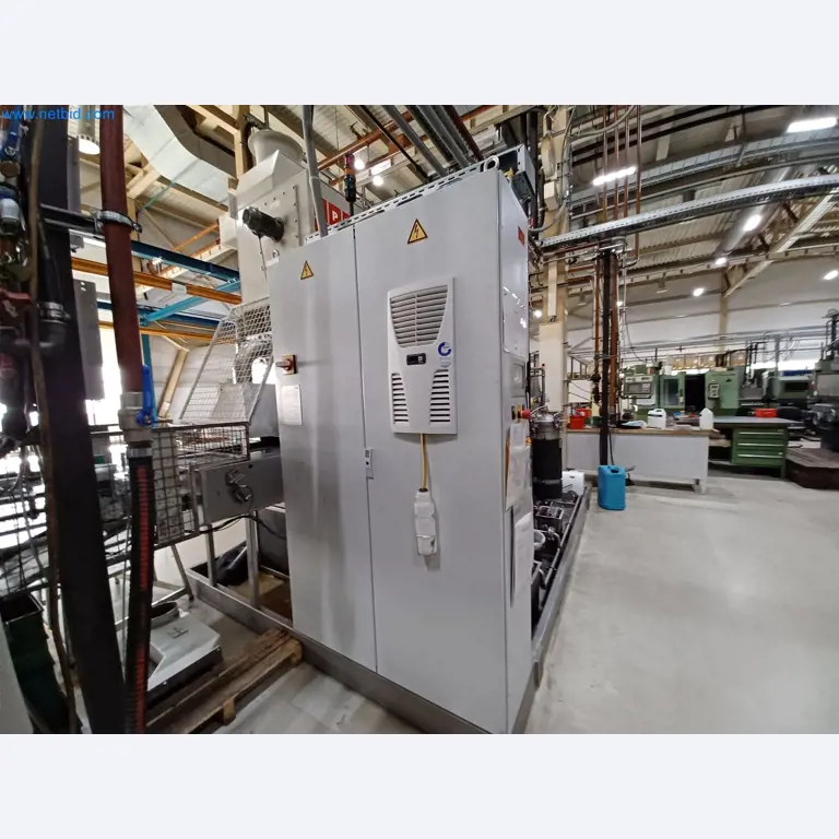 Machines voor de productie van gestanste onderdelen voor onder andere de auto-industrie-9