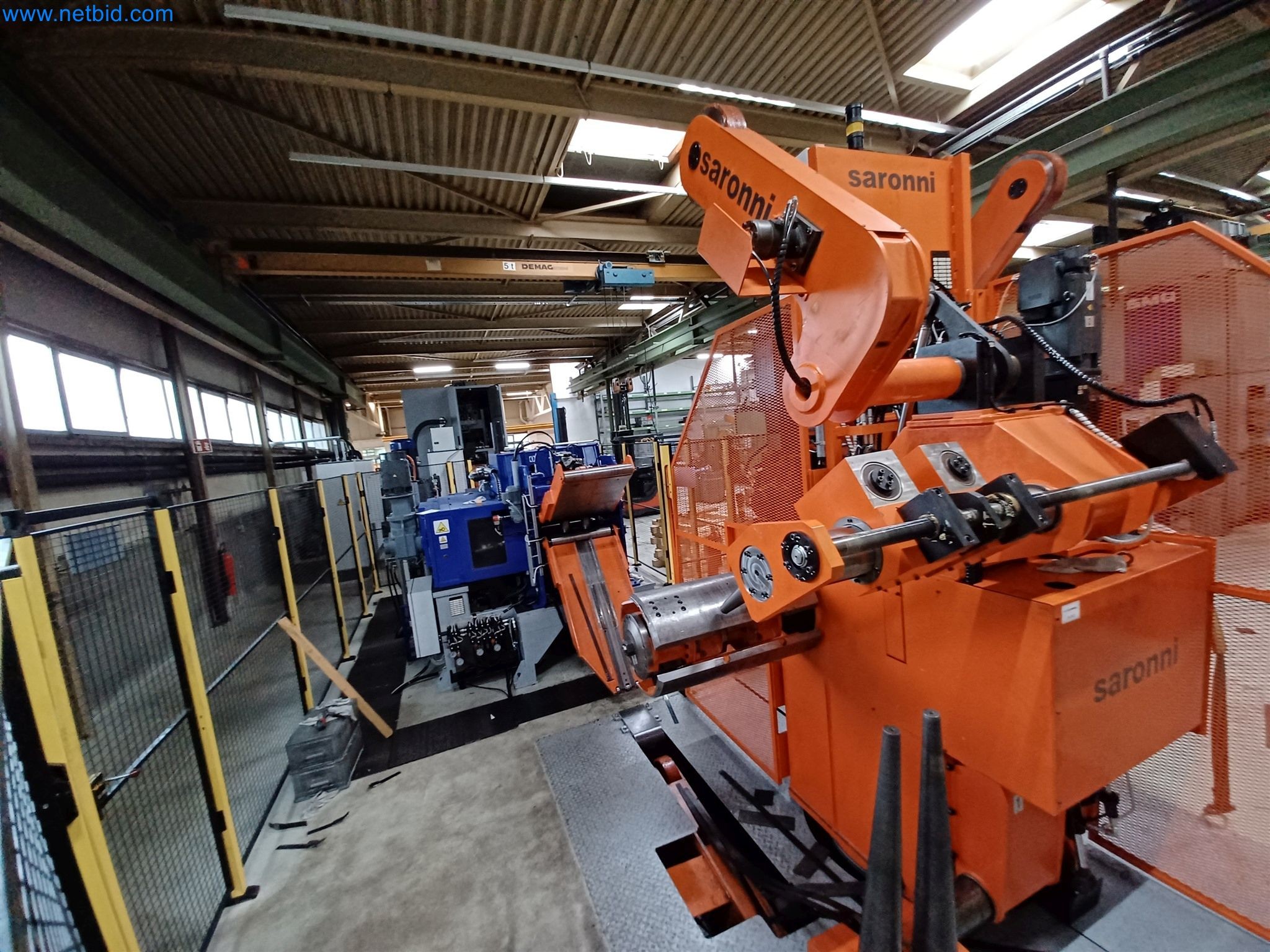 Maszyny do produkcji części tłoczonych dla przemysłu motoryzacyjnego, między innymi-6