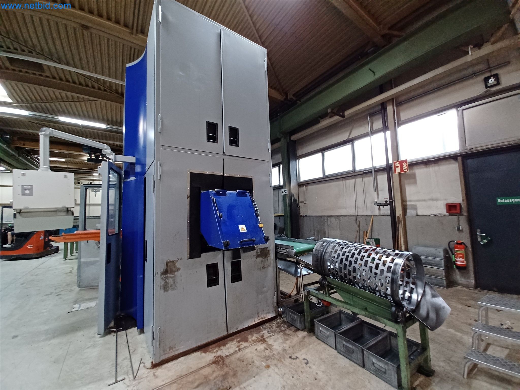 Máquinas para la producción de piezas estampadas para la industria del automóvil, entre otras-9