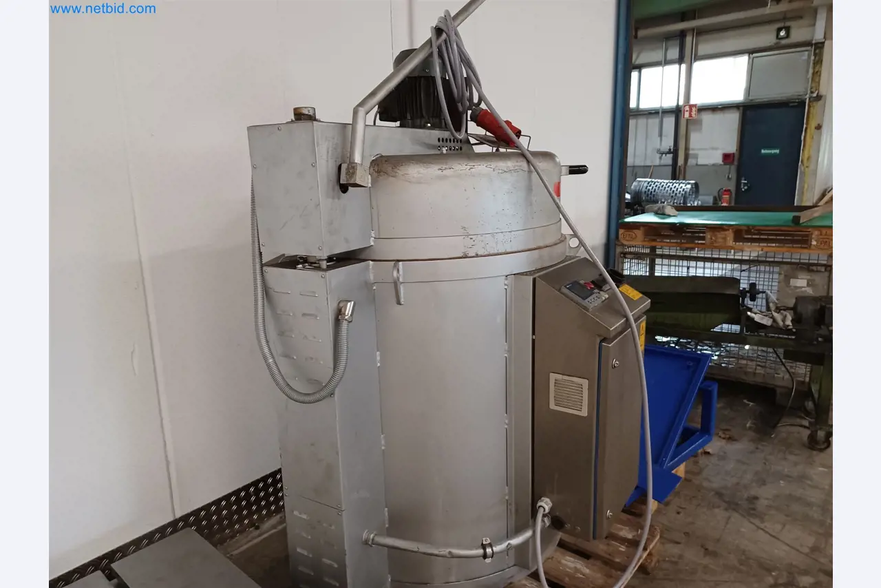 Machines for the production of stamped parts for the automotive industry, among others-2