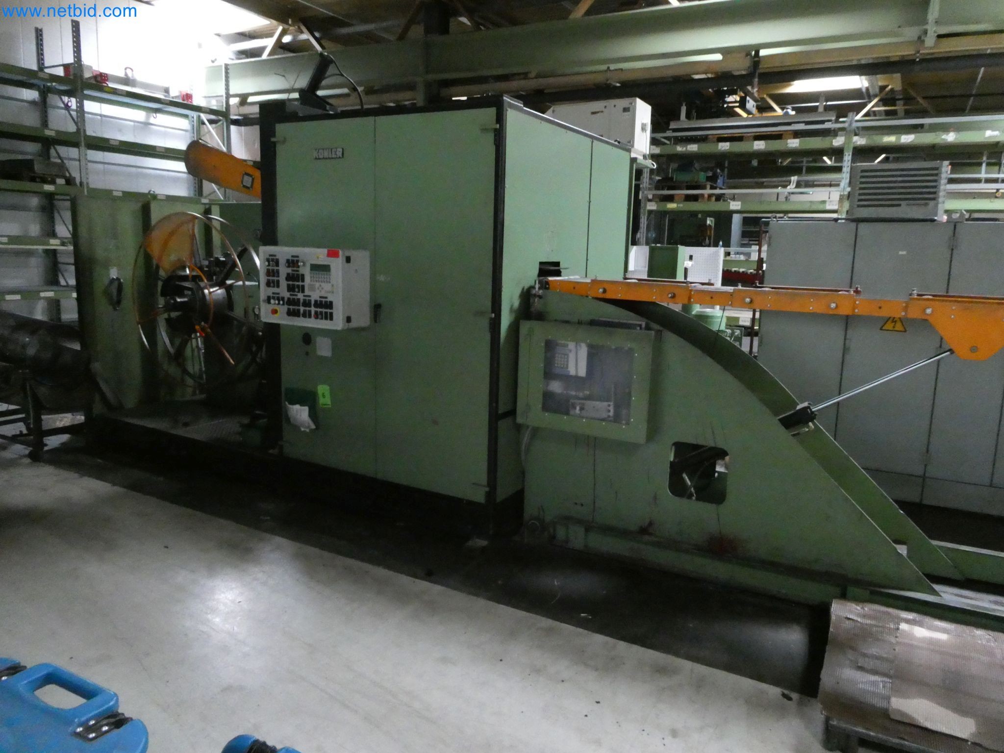 Maszyny do produkcji części tłoczonych dla przemysłu motoryzacyjnego, między innymi-1