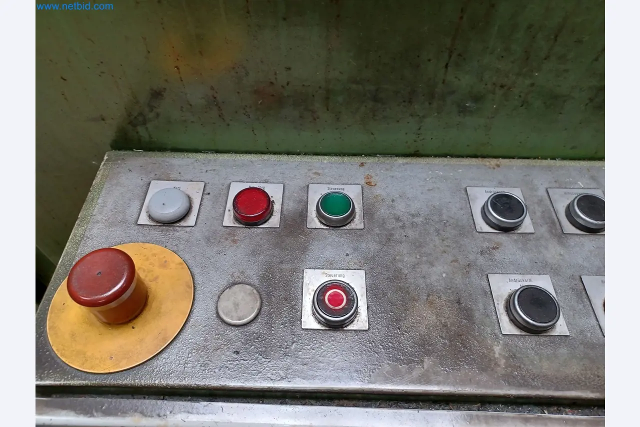 Maschinen zur Herstellung von Stanzteilen u.a. für die Automotiv-Branche-4