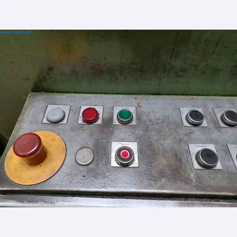 Maschinen zur Herstellung von Stanzteilen u.a. für die Automotiv-Branche-4