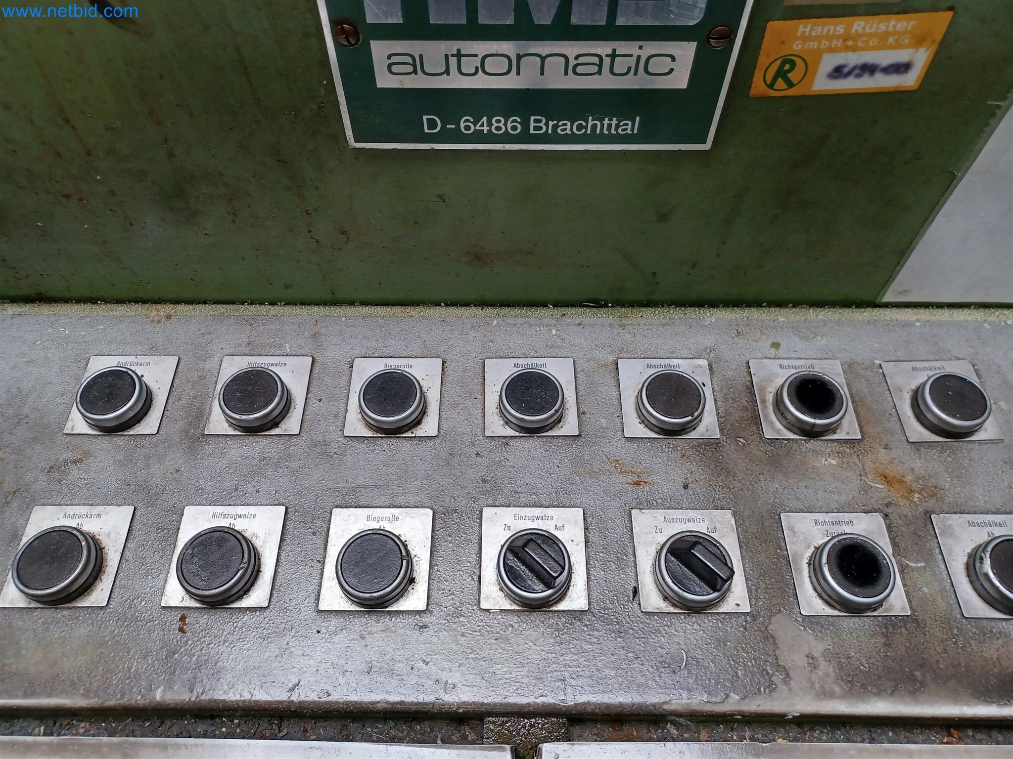 Maszyny do produkcji części tłoczonych dla przemysłu motoryzacyjnego, między innymi-5