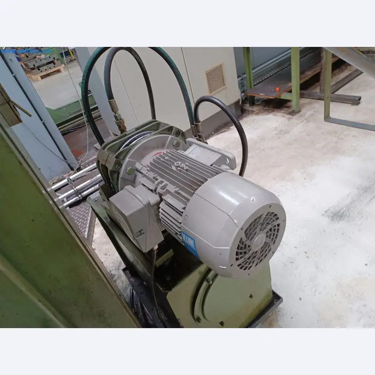 Maschinen zur Herstellung von Stanzteilen u.a. für die Automotiv-Branche-7