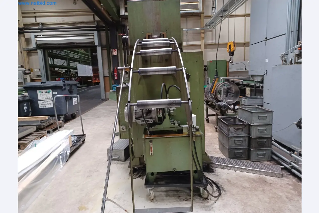 Maschinen zur Herstellung von Stanzteilen u.a. für die Automotiv-Branche-8