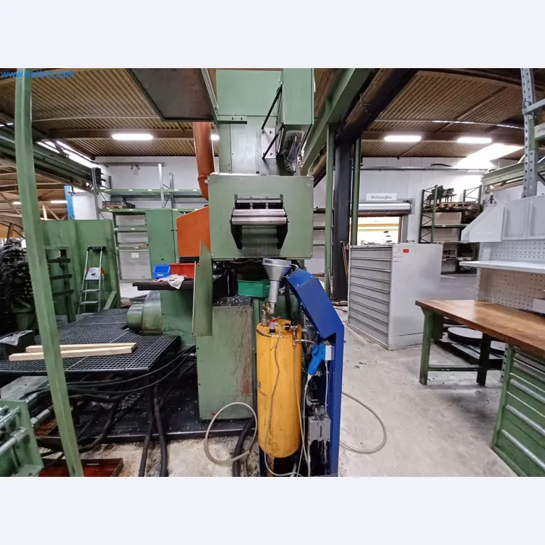 Machines for the production of stamped parts for the automotive industry, among others-6