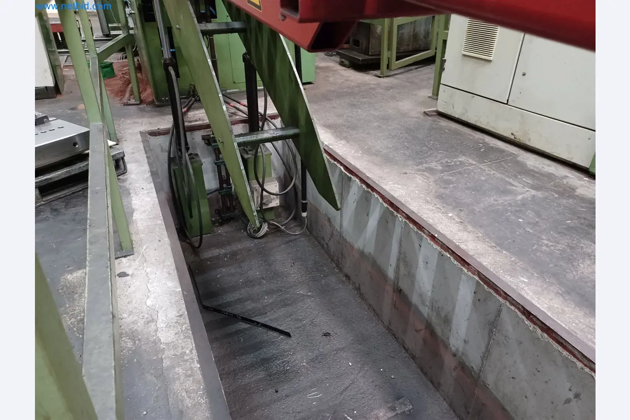 Machines for the production of stamped parts for the automotive industry, among others-10