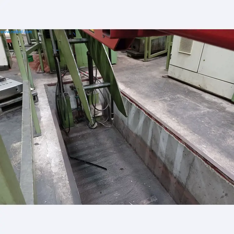 Machines for the production of stamped parts for the automotive industry, among others-10