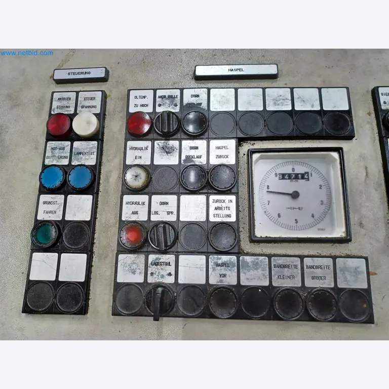 Machines for the production of stamped parts for the automotive industry, among others-11