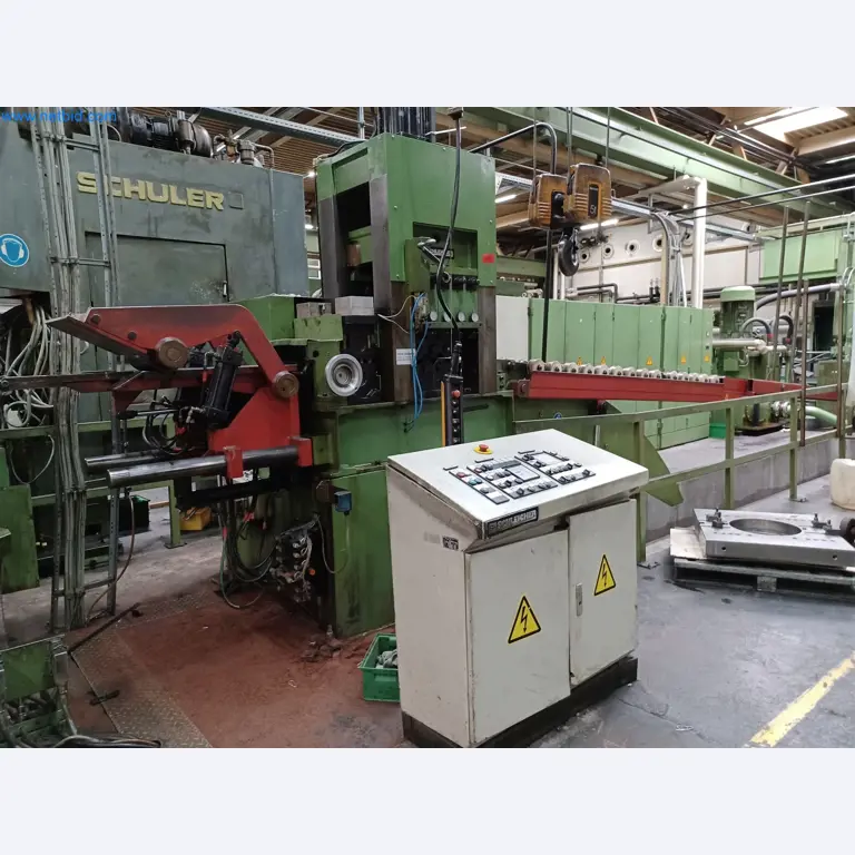 Machines for the production of stamped parts for the automotive industry, among others-1