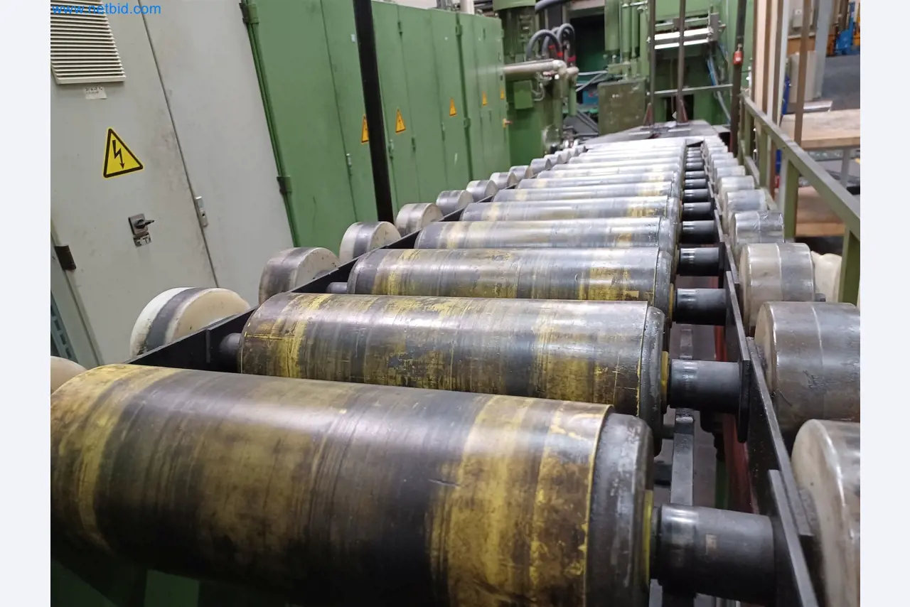 Machines for the production of stamped parts for the automotive industry, among others-3