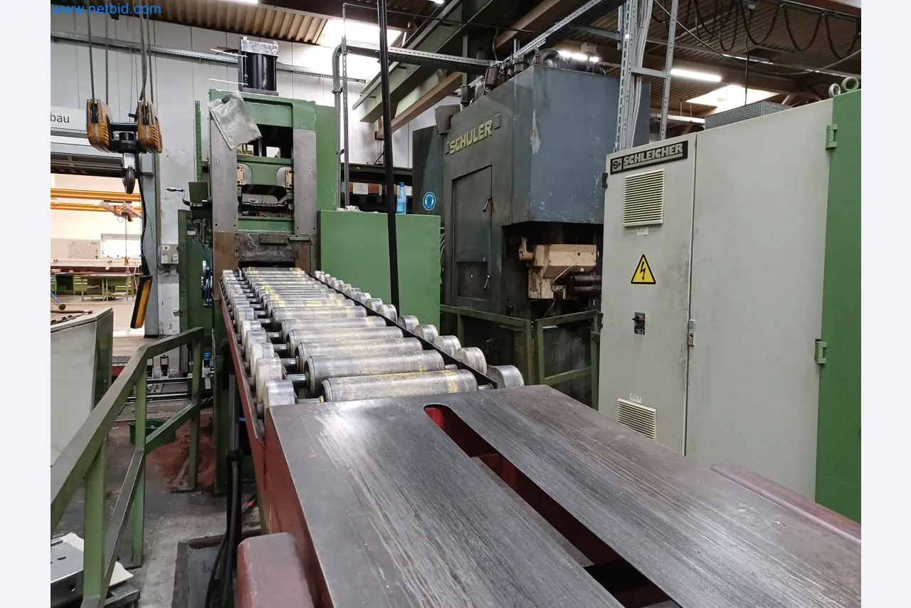 Machines for the production of stamped parts for the automotive industry, among others-9