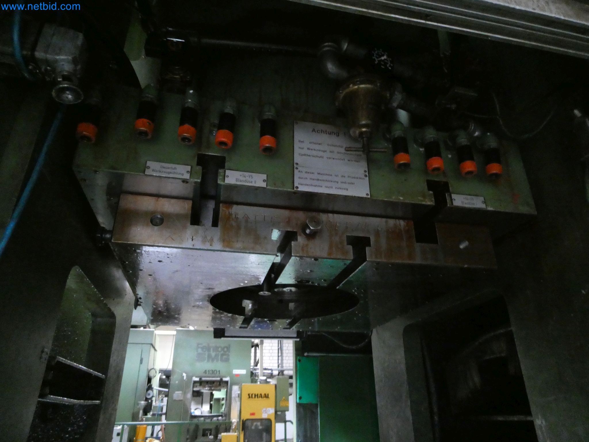 Maschinen zur Herstellung von Stanzteilen u.a. für die Automotiv-Branche-3