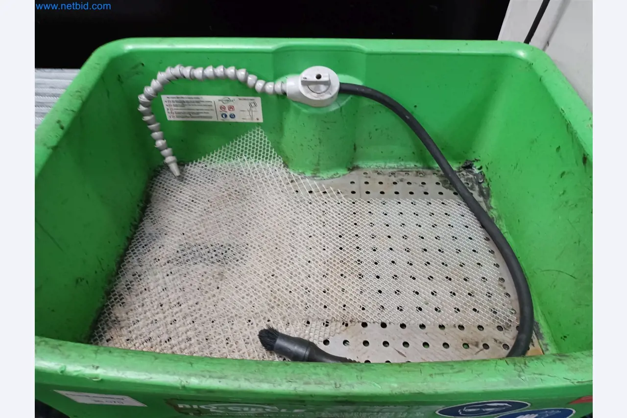 Machines for the production of stamped parts for the automotive industry, among others-2